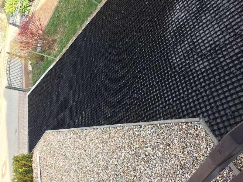 1 m² Bodenraster - Rasengitter - Splittgitter  "Medium Plus" grün 500x500x50 mm - Für Fahrzeuge bis 5 t