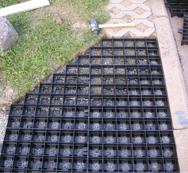 1 m² Bodenraster - Rasengitter - Splittgitter "Medium" grün 500x500x60 mm - Für Fahrzeuge bis 7,5 t
