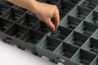 1 m² Bodenraster - Rasengitter "Basic" schwarz - 500x500x40 mm - Für Fahrzeuge bis 2,5 t"