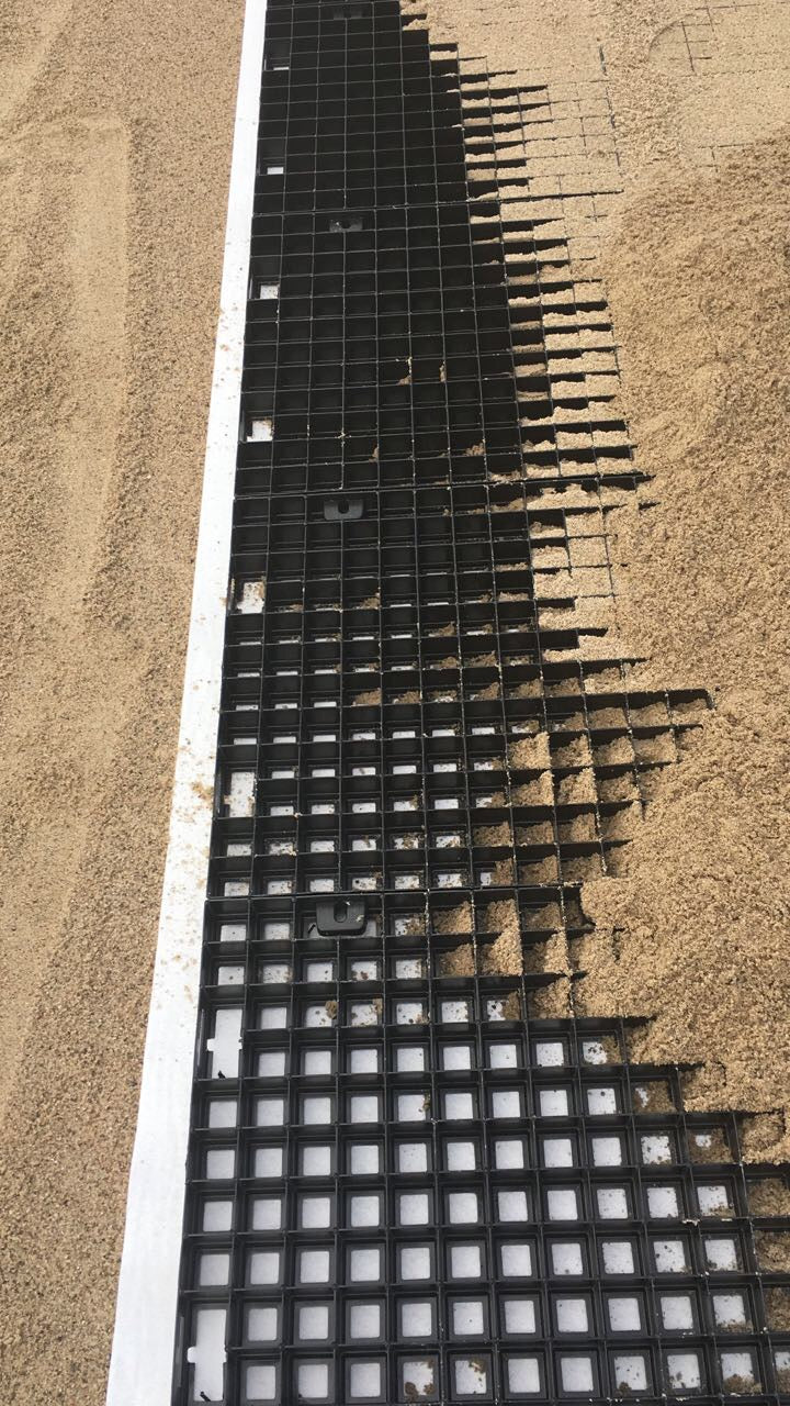 1 m² Bodenraster - Paddockplatten "Basic"