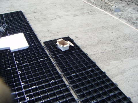 1 m² Bodenraster - Rasengitter - Schwerlastgitter "Heavy" schwarz 500x500x60 mm - Für Fahrzeuge bis 12 t
