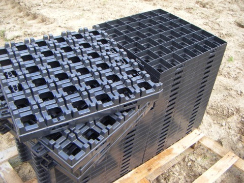 1 m² Bodenraster - Rasengitter - Splittgitter "Medium" schwarz 500x500x60 mm - Für Fahrzeuge bis 7,5 t