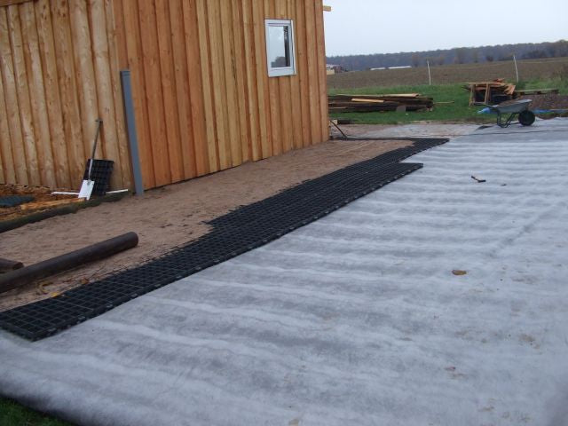 1 m² Bodenraster - Paddockplatten "Basic"